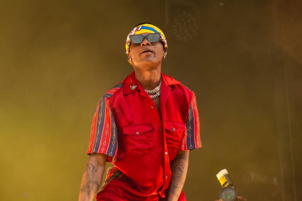 WizKid Net Worth In 2022, Birthday, Age, Girlfriend, Wife And Songs