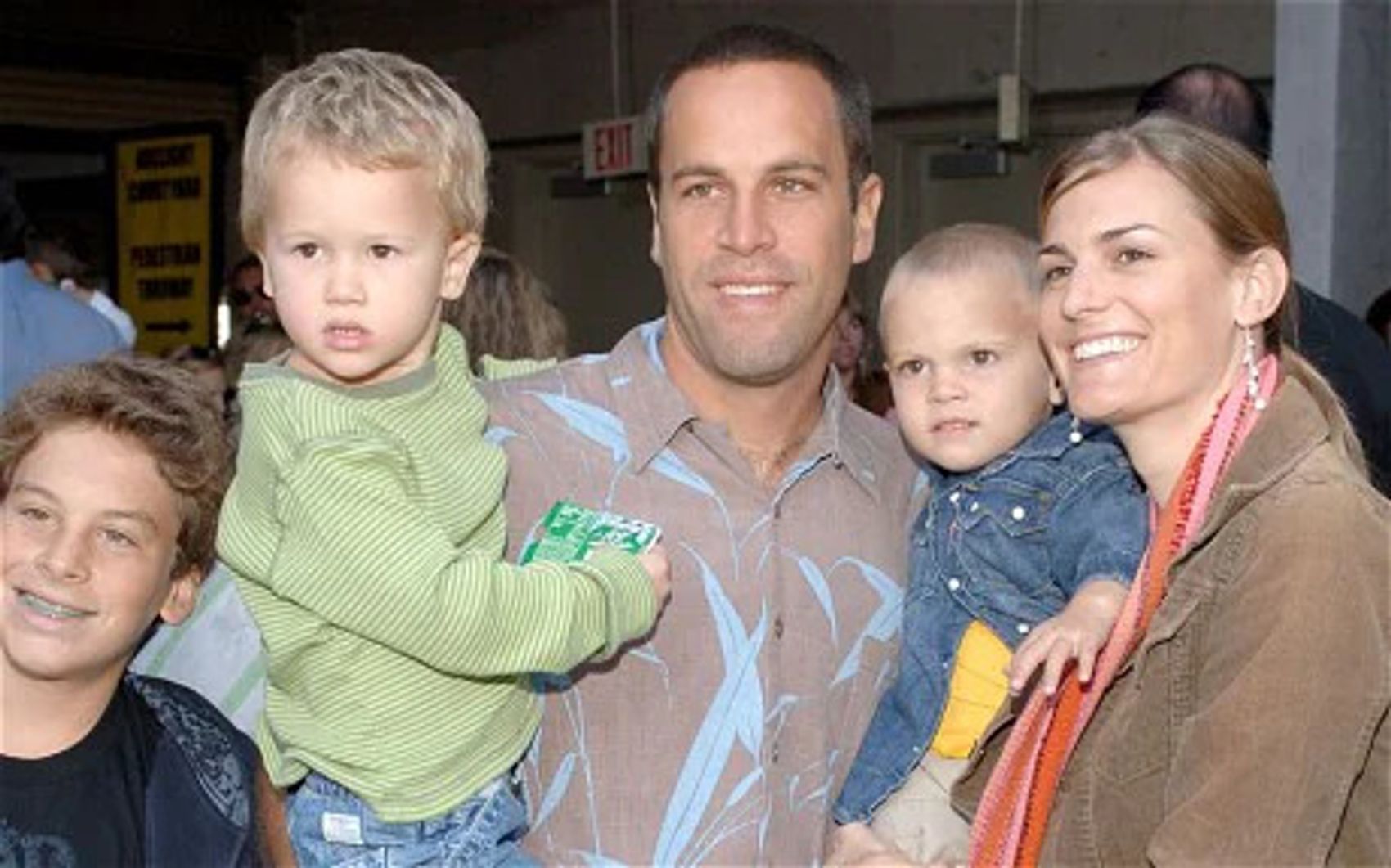 Jack Johnson, his wife Kim Baker-Johnson, and their children