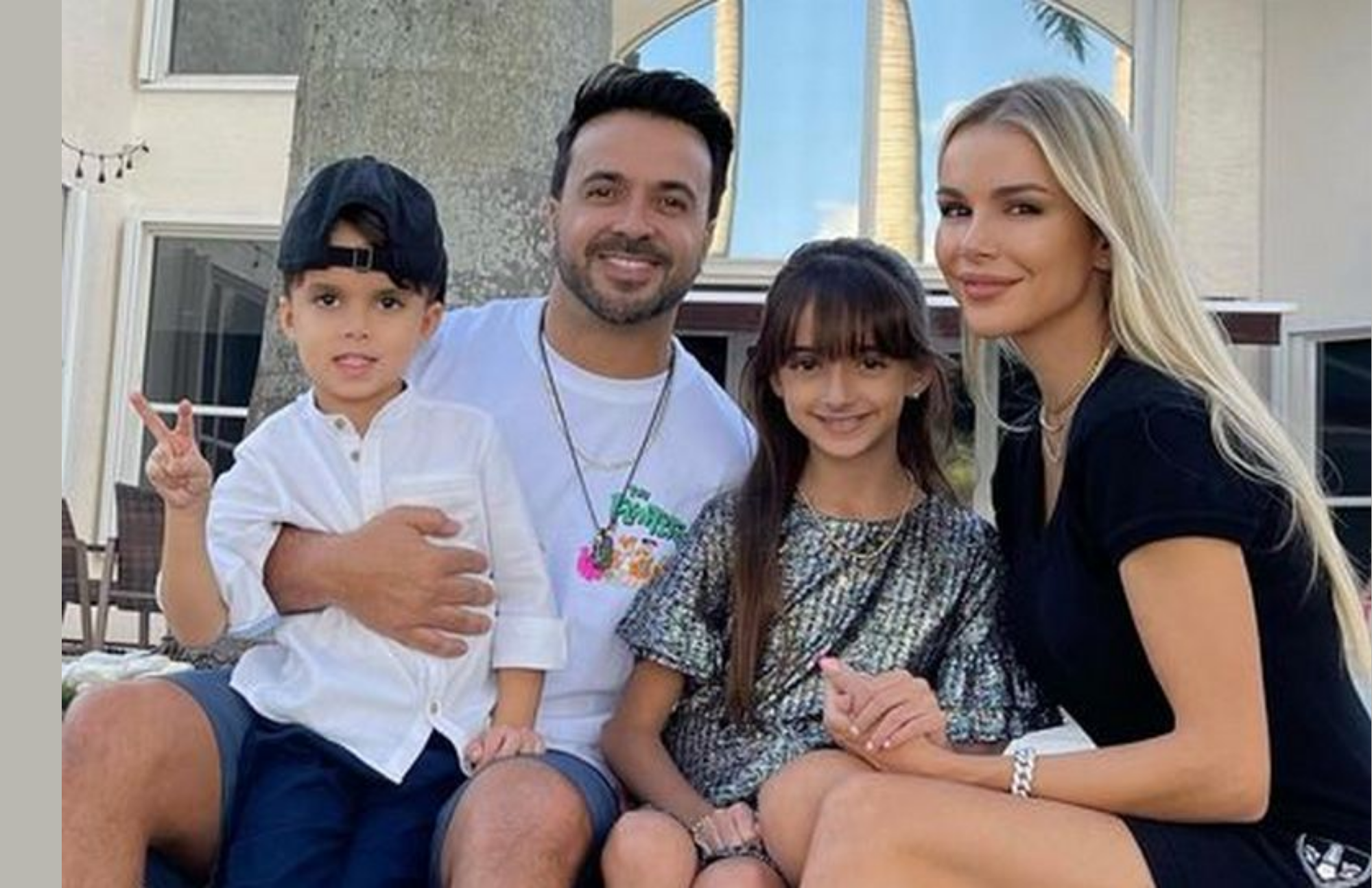 Luis Fonsi's wife, Agueda López, and their children