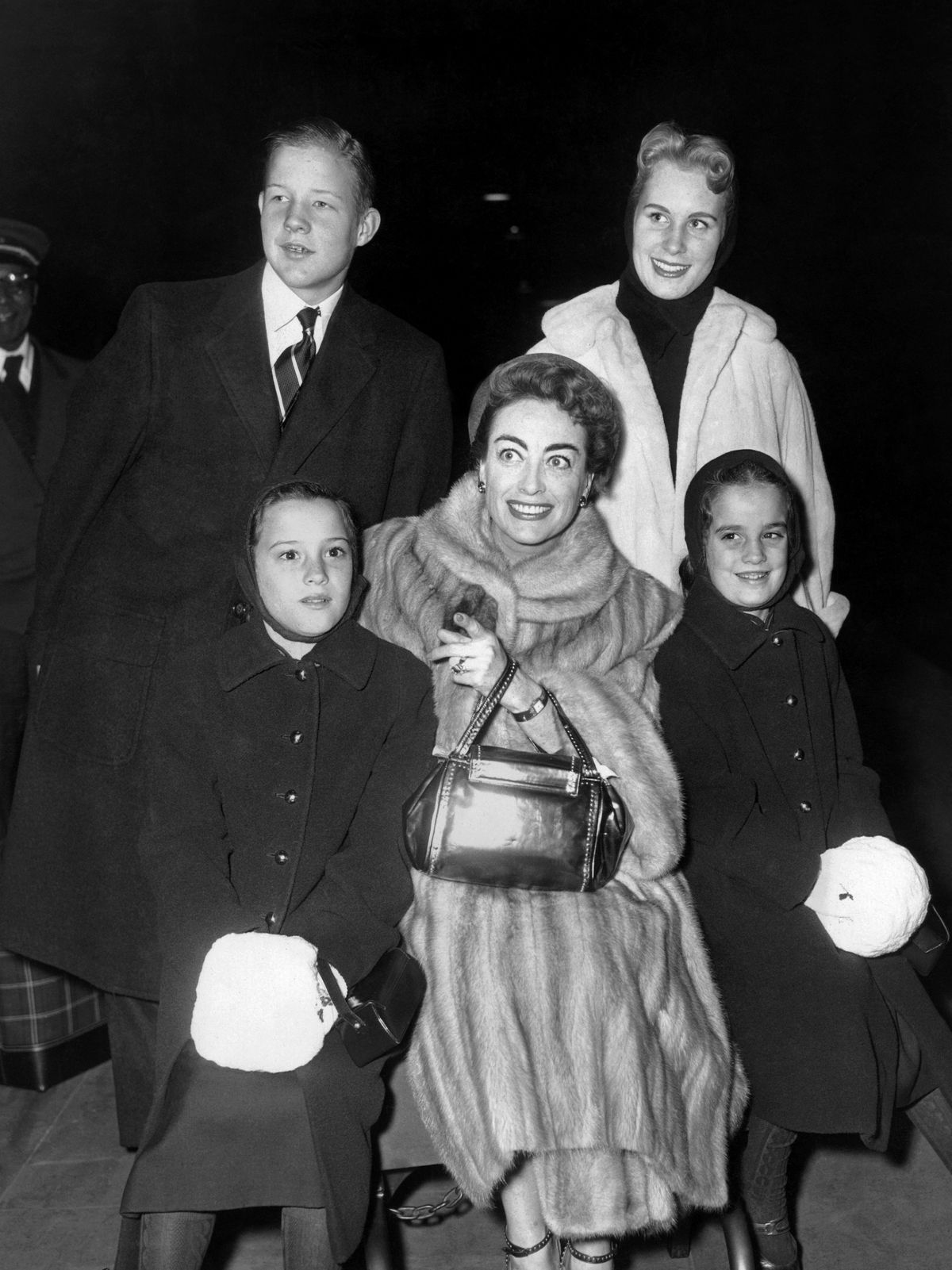 Joan Crawford with her four kids