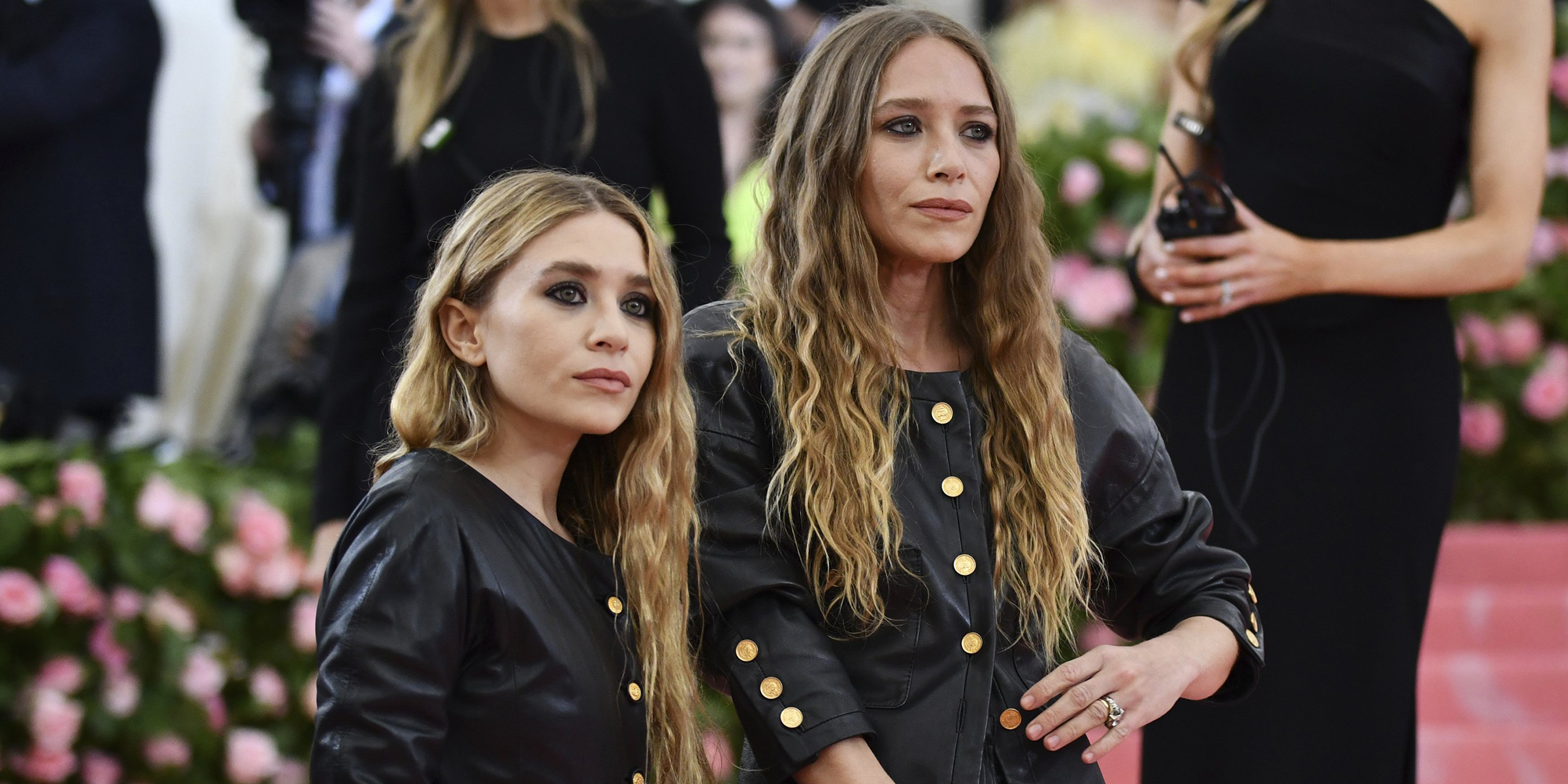 Olsen Twins Dressed Alike At Met Gala