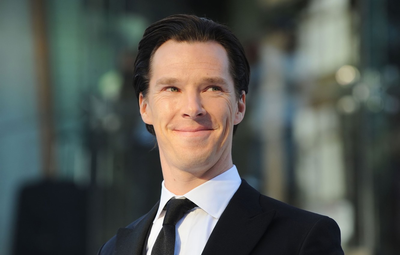 Benedict Cumberbatch Smiling