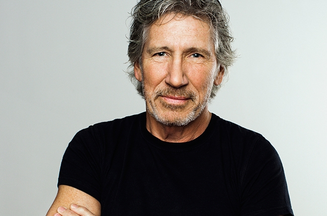 Roger Waters Wearing A Black T-shirt