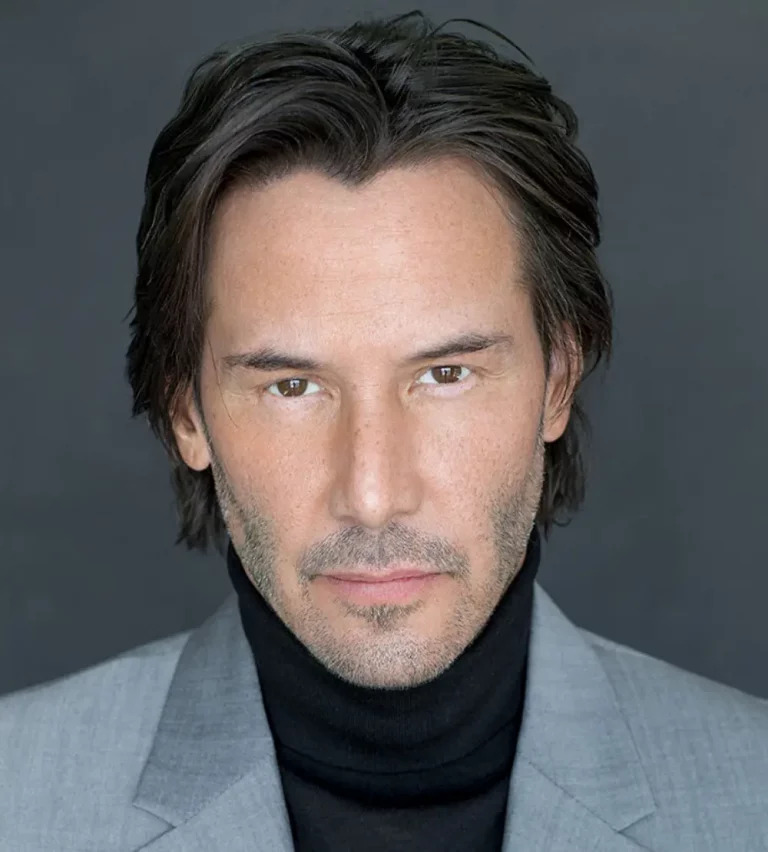 Keanu Reeves With His Short Stubble