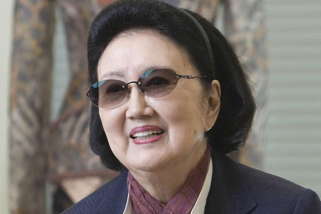 At Age 96, Japanese Fashion Designer Hanae Mori Passes Away