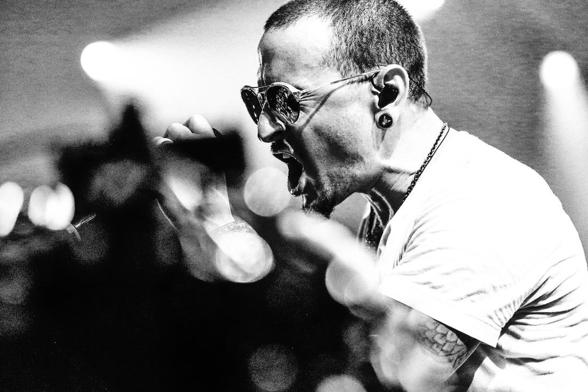 Chester Bennington Net Worth - How Much Money He Accumulated Before He Die?