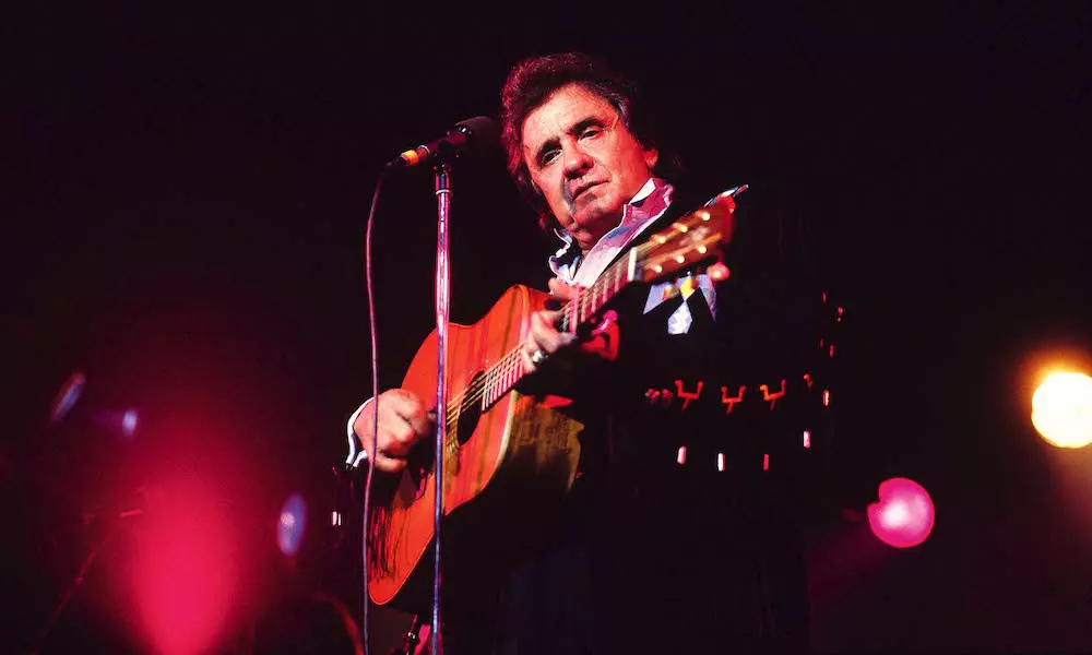 Johnny Cash Singing