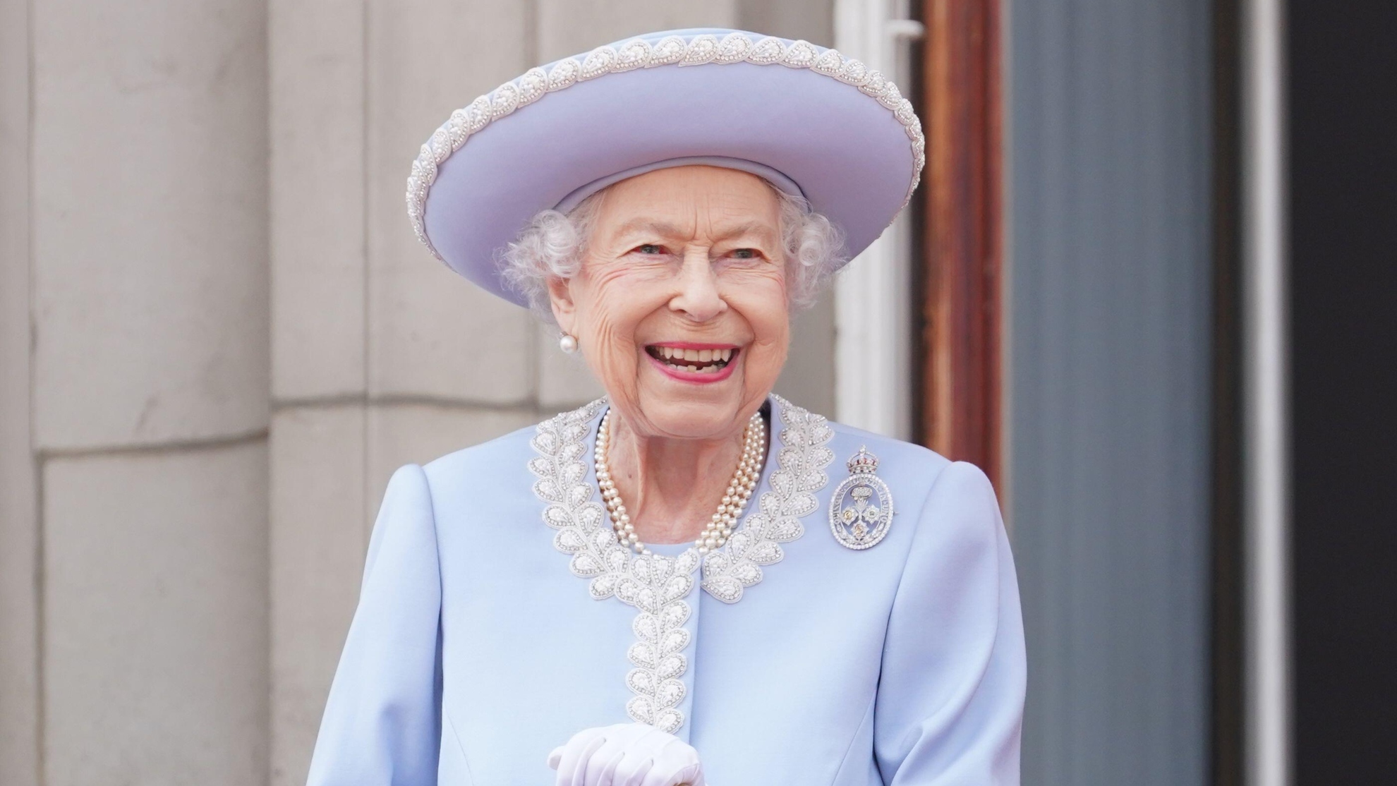 Queen Elizabeth Dies At 96 - The World Mourns For Her Loss