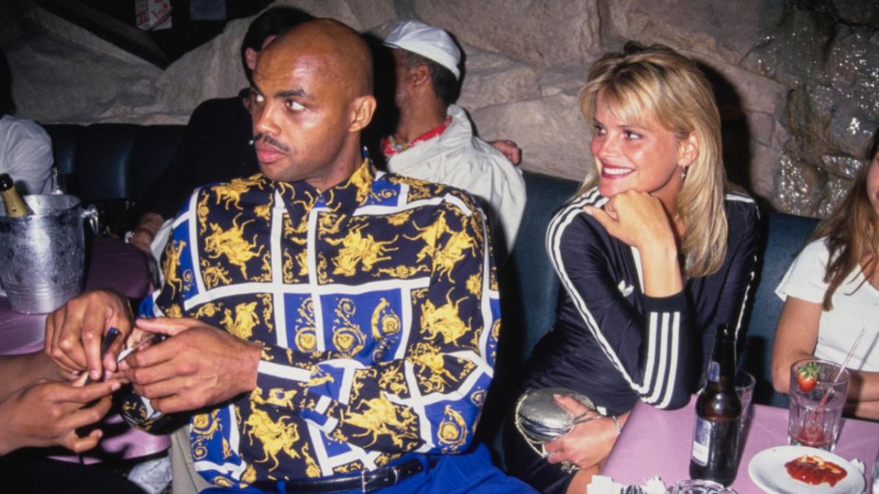 Maureen Blumhardt and Charles Barkley in a party