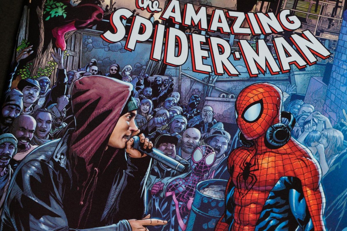 Eminem And Spider-Man Rap Battle On New Amazing Spider-Man Cover