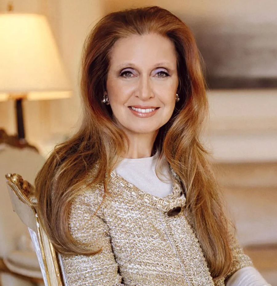 Danielle Steel Net Worth $600 Million - One Of The Greatest Novelists Of All Time