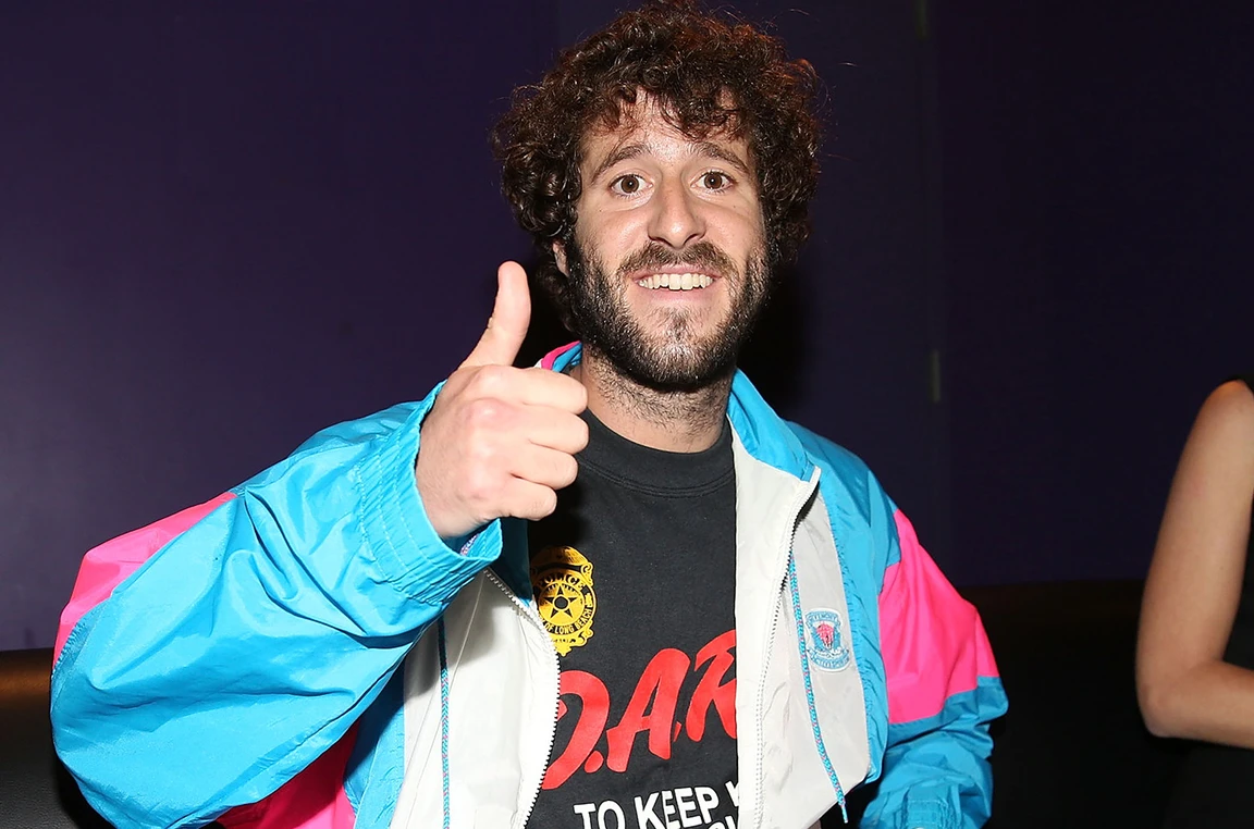 Lil Dicky is showing like sign