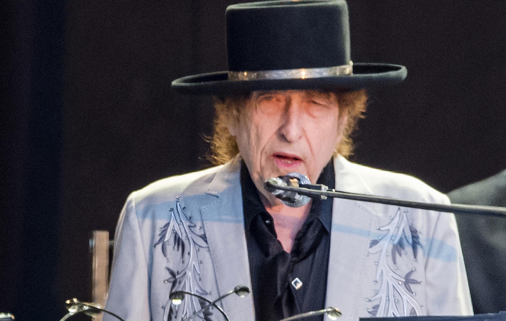 Bob Dylan Net Worth - From Folk Music To Million