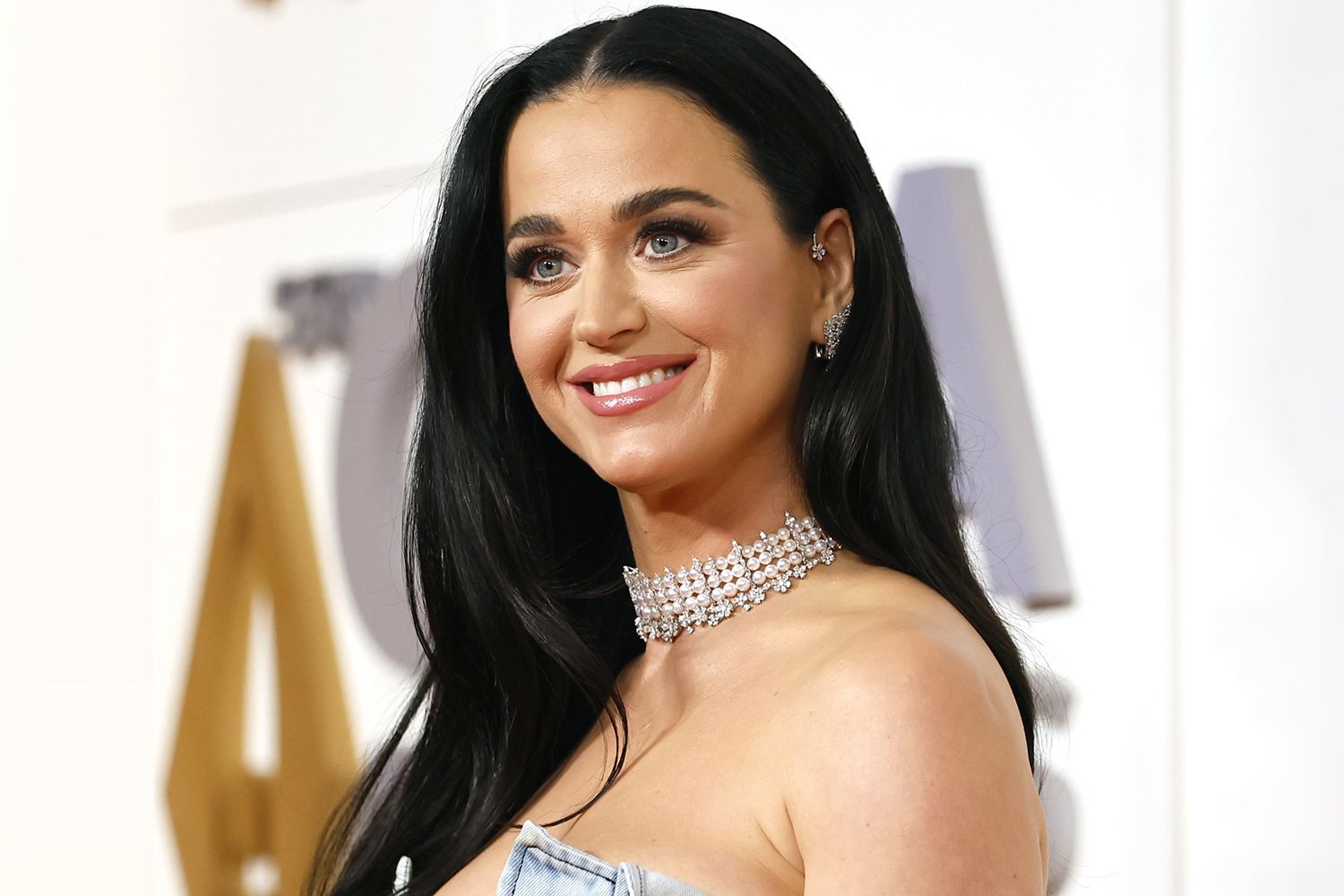 Katy Perry Shed Tears After Meeting A School Shooting Survivor On American Idol