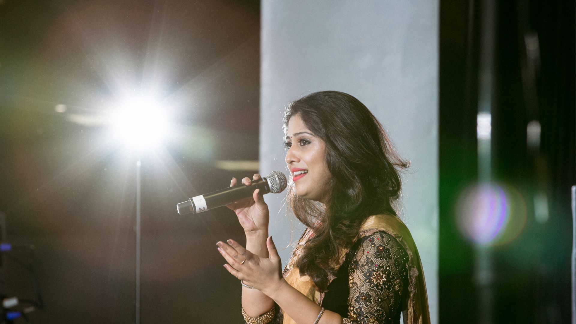 Ranjini Jose Singing On Stage