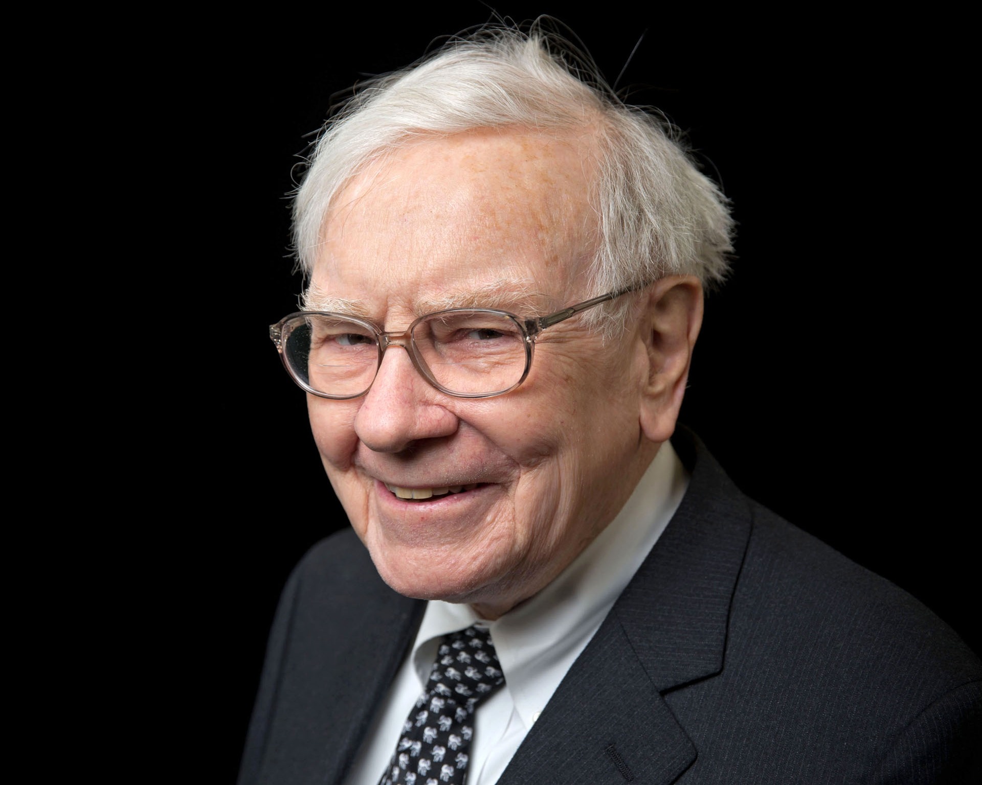 Warren Buffett Net Worth - Reflection Of The Oracle Of Omaha Successful Investments