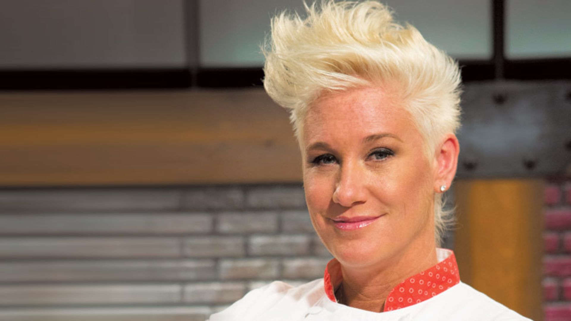 Anne Burrell Net Worth In 2023, Birthday, Age, Husband And Height