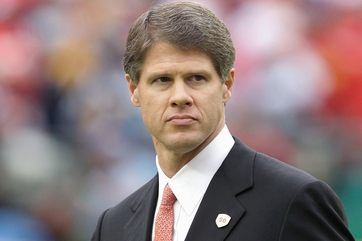 Clark Hunt Net Worth In 2023, Birthday, Age, Wife And Kids