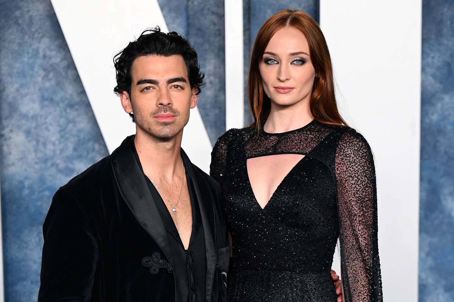 Joe Jonas, Sophie Turner Agree To Keep Their Kids In New York Temporarily
